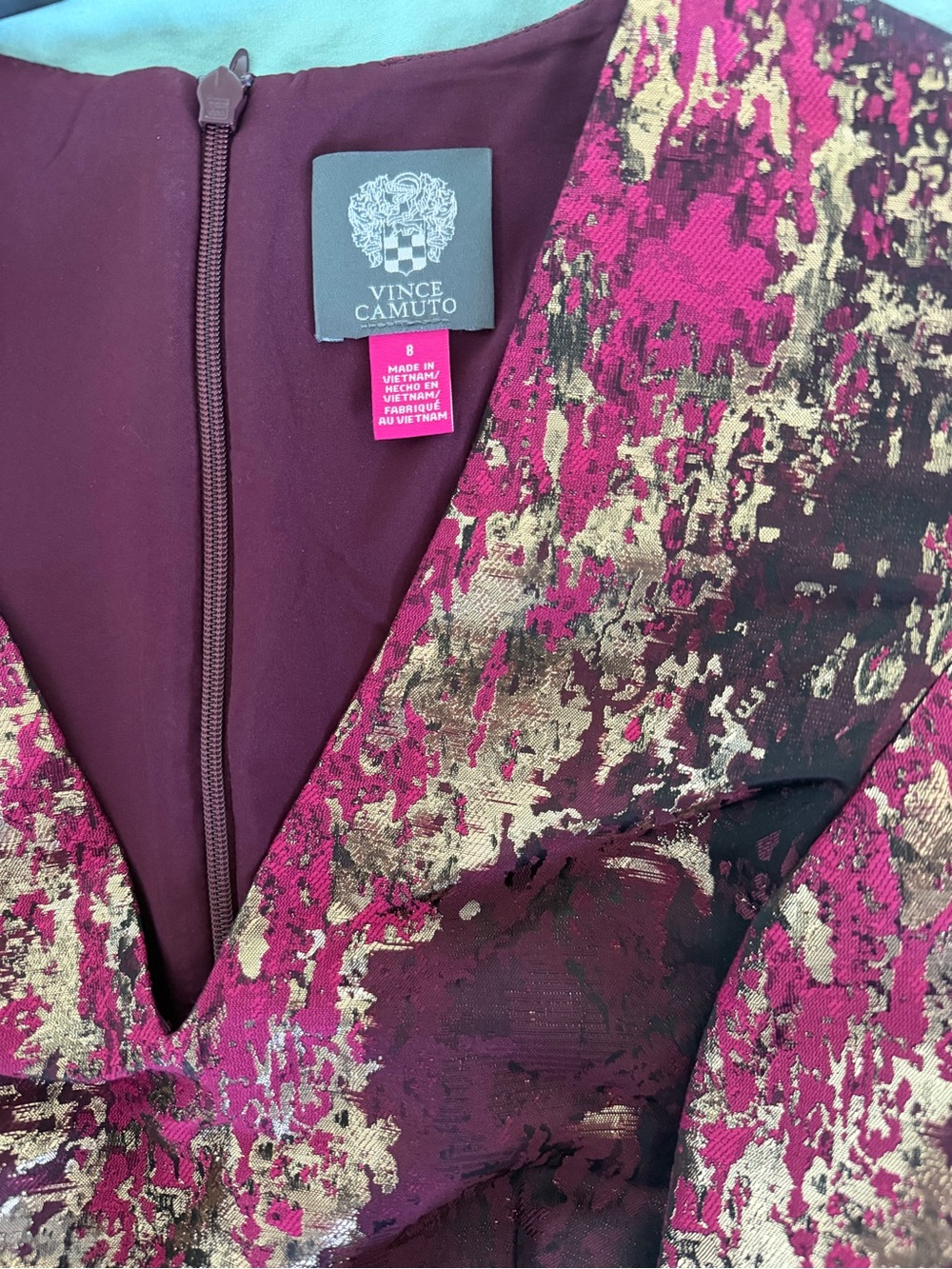 Vince Camuto Magenta and Gold Metallic Patterned Dress - Picture 3 of 6